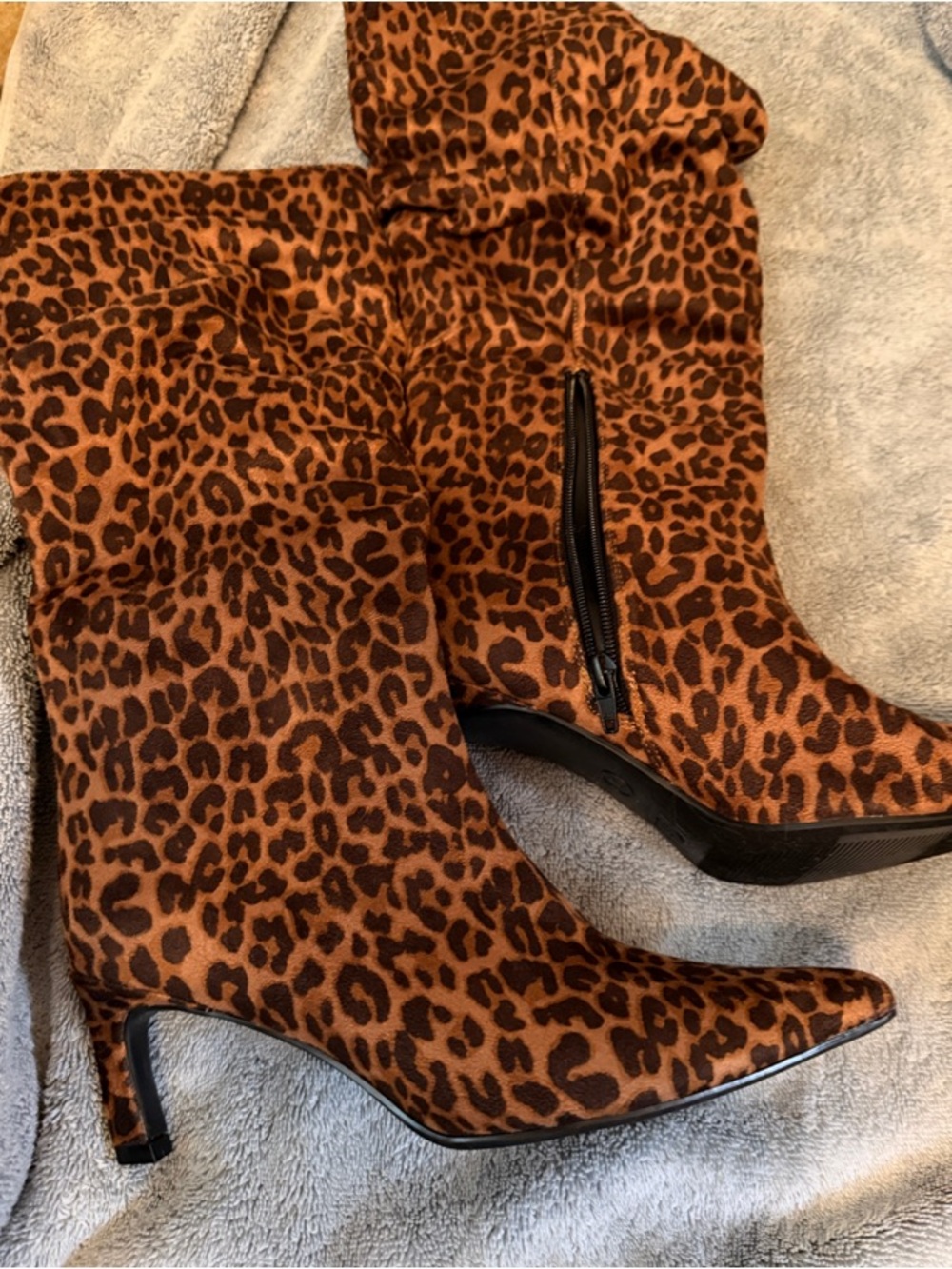 Leopard Print Mid-Calf Pointed Toe Heeled Boots - Brown